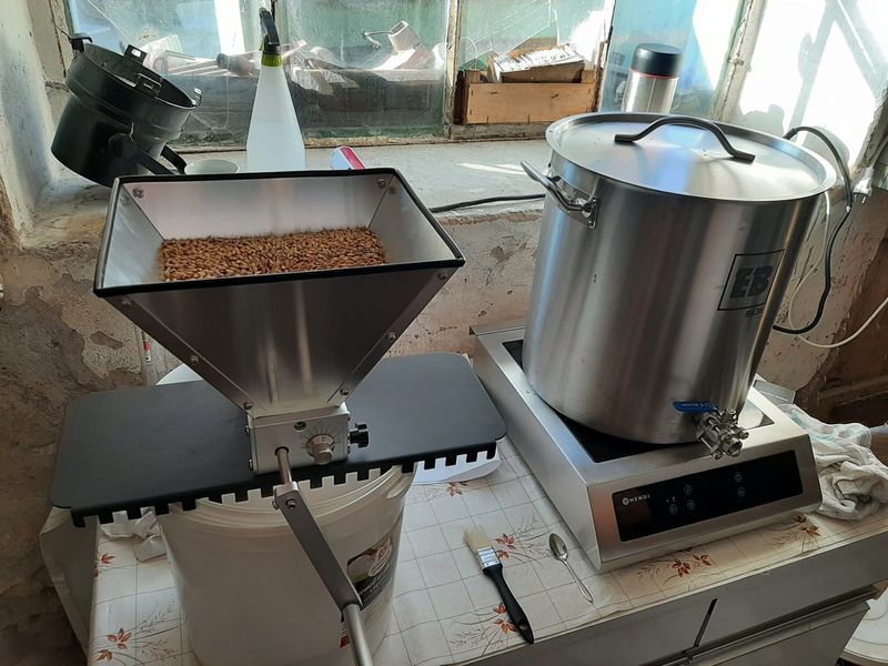 Grain mill